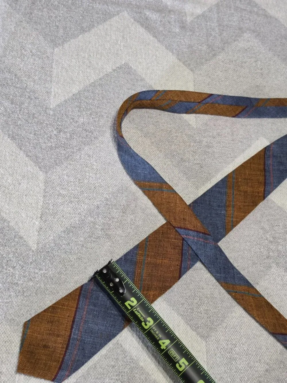 Vintage Streamers 100% Linen Tie With Blue & Orange Stripes 3